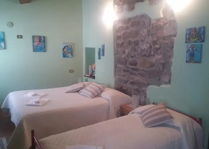 Πανσιόν Affittacamere In Castello 3*