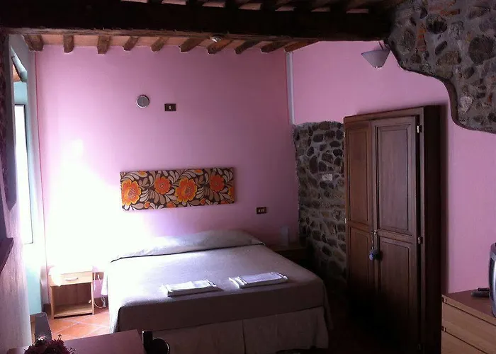 Πανσιόν Affittacamere In Castello 3*